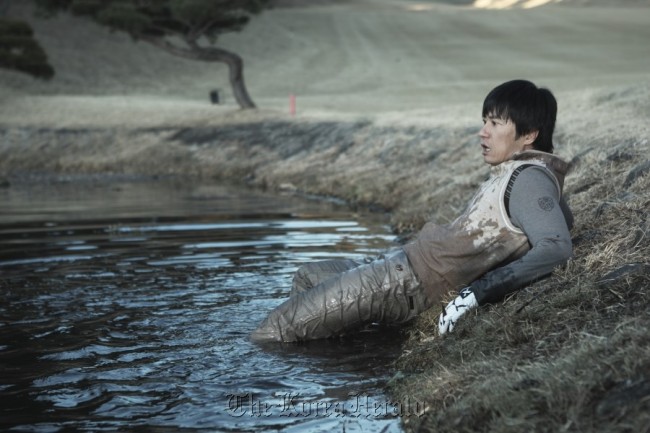 Actor Kim Myeong-min stars in an upcoming disaster thriller “Deranged.”    CJ Entertainment