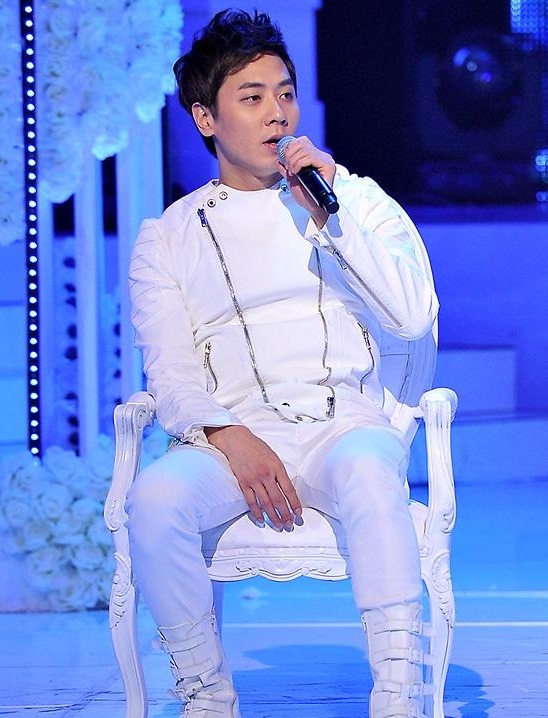 앤디(가수)
남성 아이돌그룹 신화의 앤디가 MC 도전에 대한 소감을 전했다.