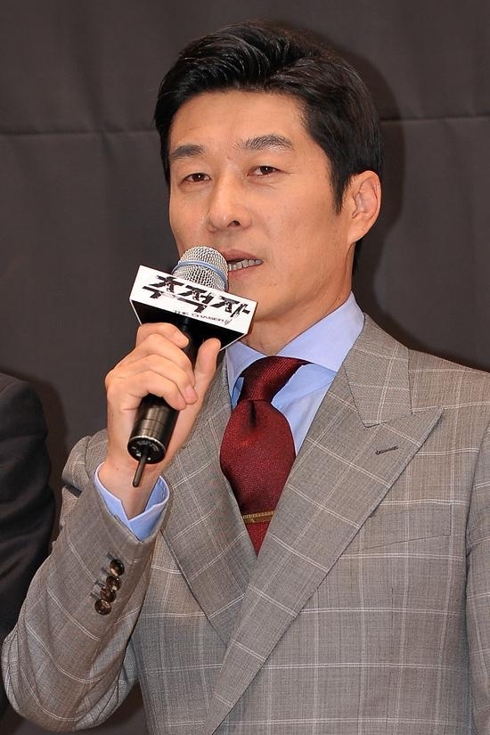 ‘추적자’ 김상중 “특정 정치인 모델? NO! 전혀 상관없다” 일축
