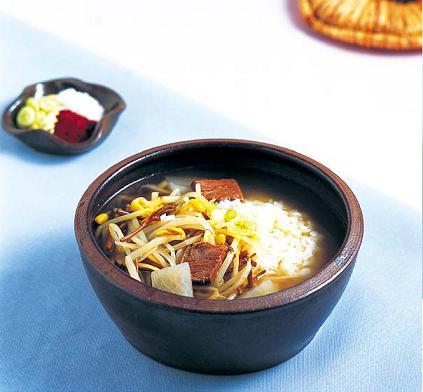 Janggukbap (rice in beef soup)