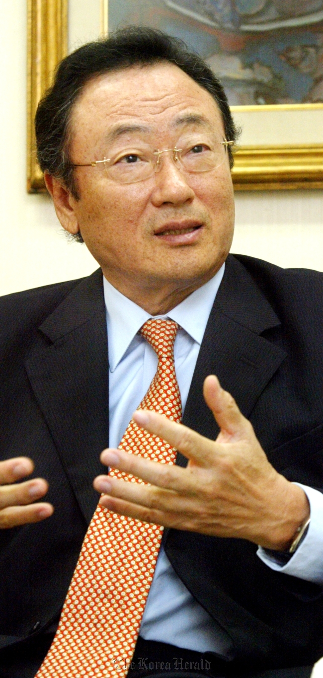 사공일(경제기관단체인, 교수)
SaKong Il