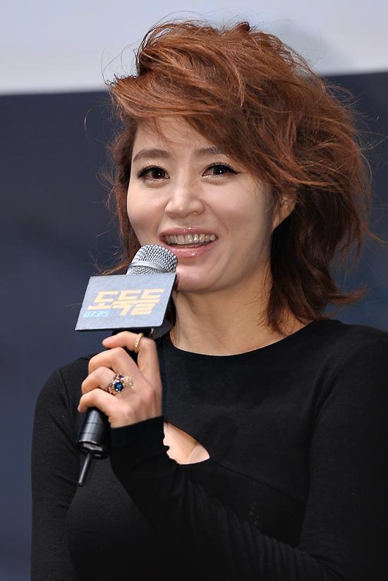 김혜수(탤런트, 영화배우)