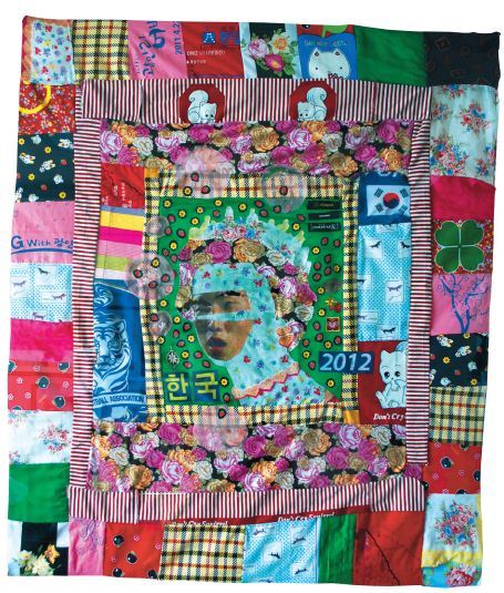 Andy Brown’s patchwork portrait of the queen (Andy Brown)