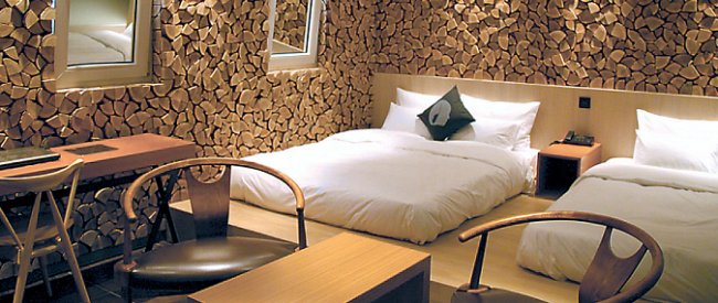 Hotel the Designers opens June 16