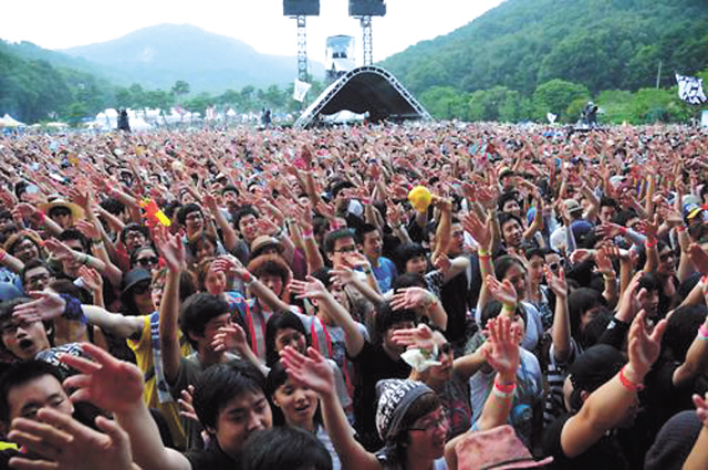 Rapid growth of concert market: Boom or bubble?