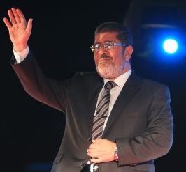 모하메드 무르시(Mohamed Morsy), 자유정의당 (총재)(이집트)/실권없는 이집트 첫 민선대통령 무르시의 도전 성공할까
