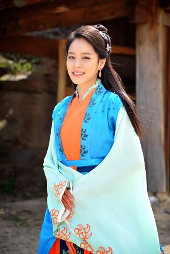 홍아름, 영화배우/ 홍아름, ‘무신’ 재 출연 “울지 않고 춥지 않아서 좋아”