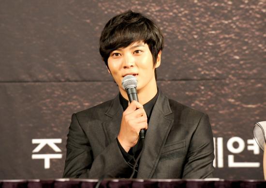 주원(문준원), 탤런트, 뮤지컬배우/ ‘각시탈’ 주원, 시청률 상승? “기분 좋지만 부담 된다”