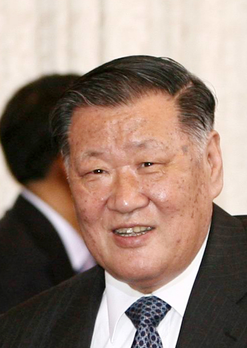 Chung Mong-koo
Chung Mong-koo