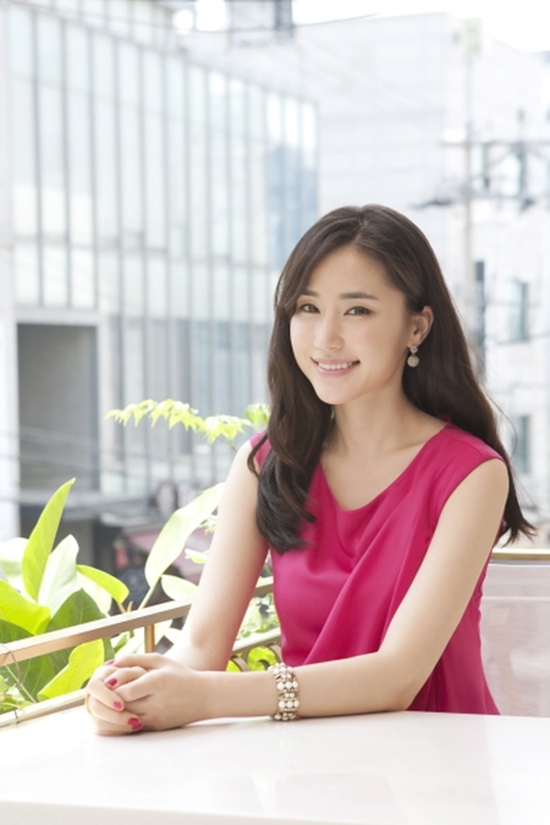 공현주, 탤런트,플로리스트/ 공현주, MBC ‘고맙습니다 작은도서관’ MC 발탁