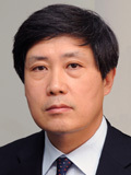 윤석, 삼성증권 리서치센터장/“단기적 뉴스보단 심도있는 리서치 전략 주효”