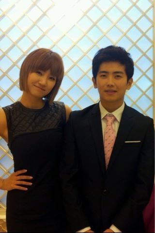 예은(박예은), 가수(원더걸스)/예은, 꽃미남 남동생 공개…“연예인 뺨치는 외모” 탄성
