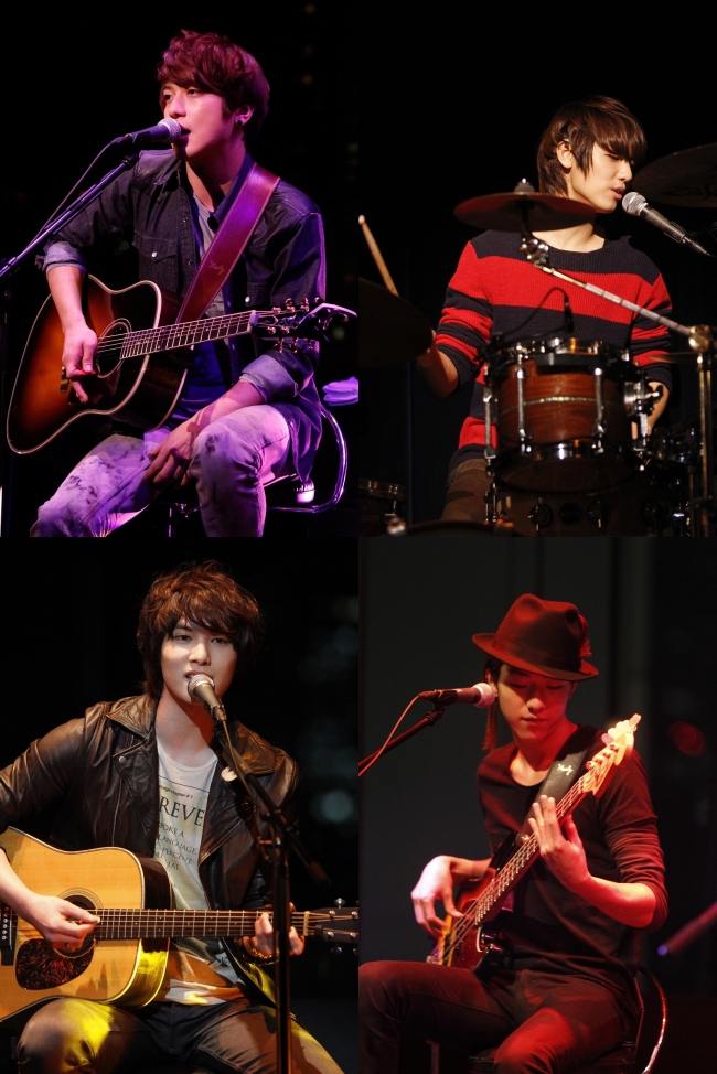 씨엔블루(CNBLUE), 가수(정용화, 이정신, 이종현, 강민혁)/씨엔블루 日 MTV ‘언플러그드’ 라이브 DVD 발매 ‘인기’