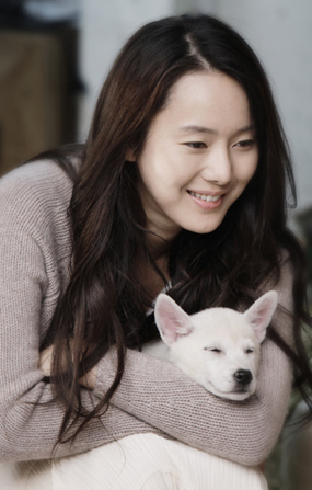 윤진서(윤수경), 영화배우/  ‘자살소동’ 윤진서 후송 소방관 “의식 있었다, 왜 신고했나 몰라”