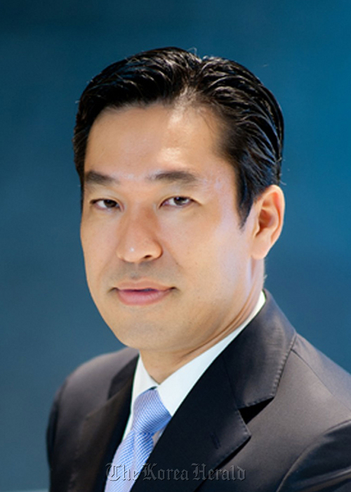 Choi Won-sik
Choi Won-sik
최원식, 맥킨지 서울사무소 신임대표/Korean to head McKinsey Seoul for first-time