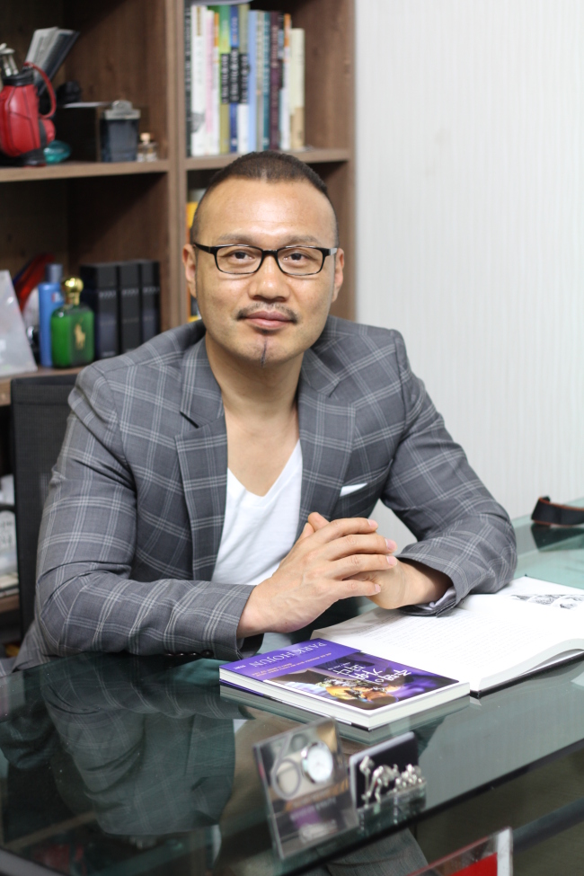 박호준, 헤어디자이너(박호준헤어 대표이사, 박호준과 가위잡이 원장)/박호준 원장, ‘박호준 헤어’ 20주년 맞아 프랜차이즈 오픈
