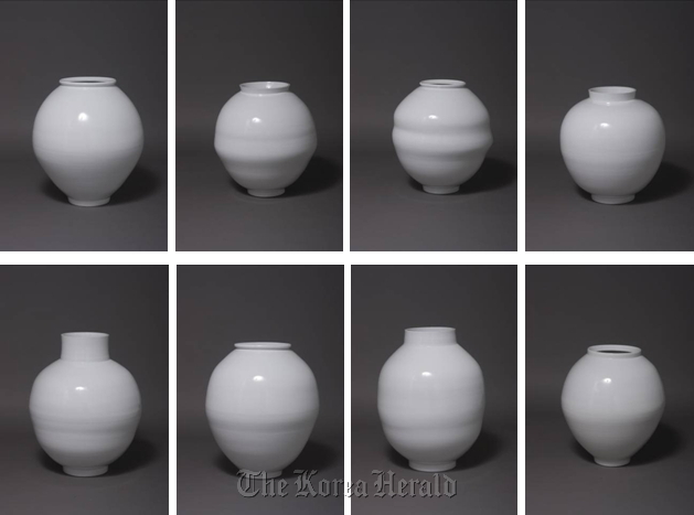 “Moon Jar” by Park Young-sook. Gallery Hyundai