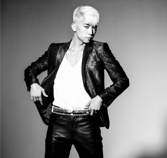 우영(장우영), 가수(2PM)/장우영, 솔로 활동 전 쇼케이스로 팬들 먼저 만난다