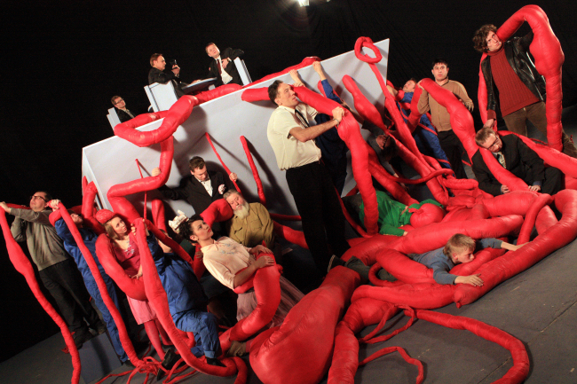 축제/2012 광주비엔날레-라운드 테이블/9회 광주비엔날레,’라운드테이블’주제로 동시대적 상황을 고찰한다