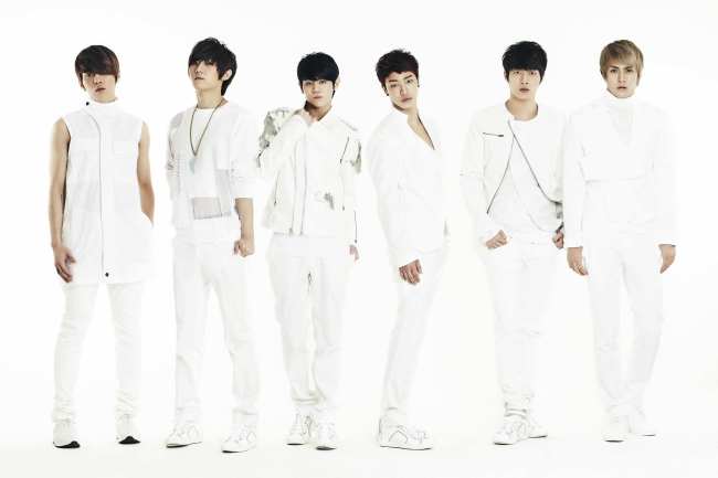 비스트(BEAST), 가수(윤두준, 양요섭, 장현승, 이기광, 용준형, 손동운)/비스트, 7월말 컴백확정.. 라이브 중계로 컴백 일정 발표
