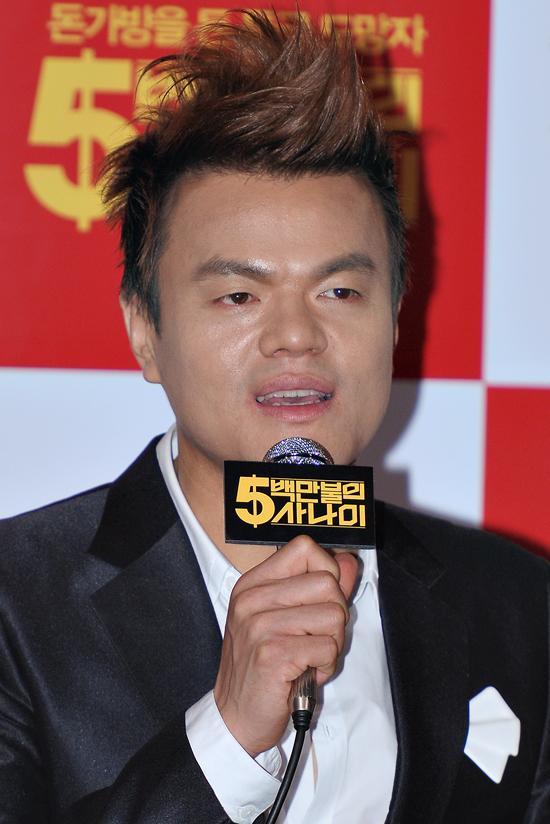박진영(JYP), 가수,음악PD/’5백만불의 사나이’ 박진영 "18년 전 데뷔무대보다 더 떨린다" 소감