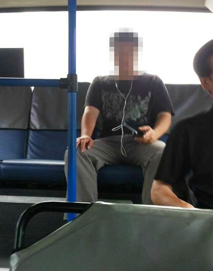 버스 성추행범 얼굴 공개 논란…네티즌 갑론을박