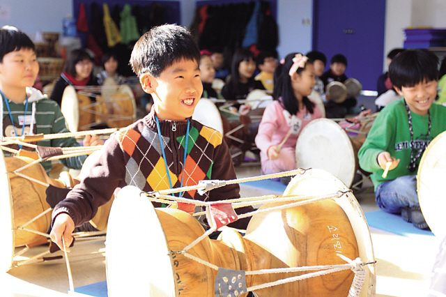 Museums, art centers offer fun, education for kids