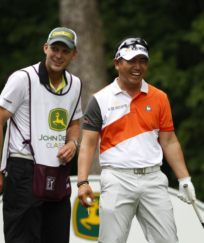 Yang Yong-eun. AFP-Yonhap News