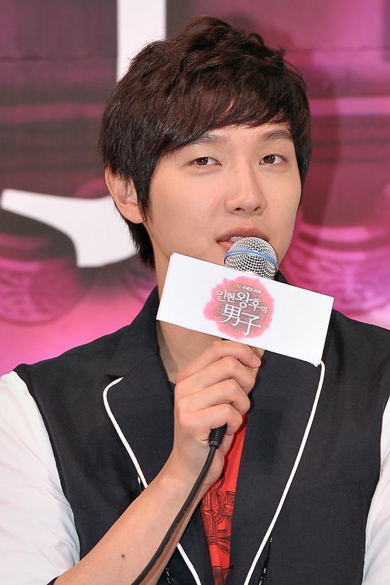 지현우, 영화배우, 가수/ ‘유인나 연인’ 지현우, 8월 7일 군입대 확정