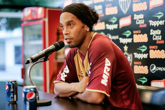 호나우지뉴(Ronaldinho