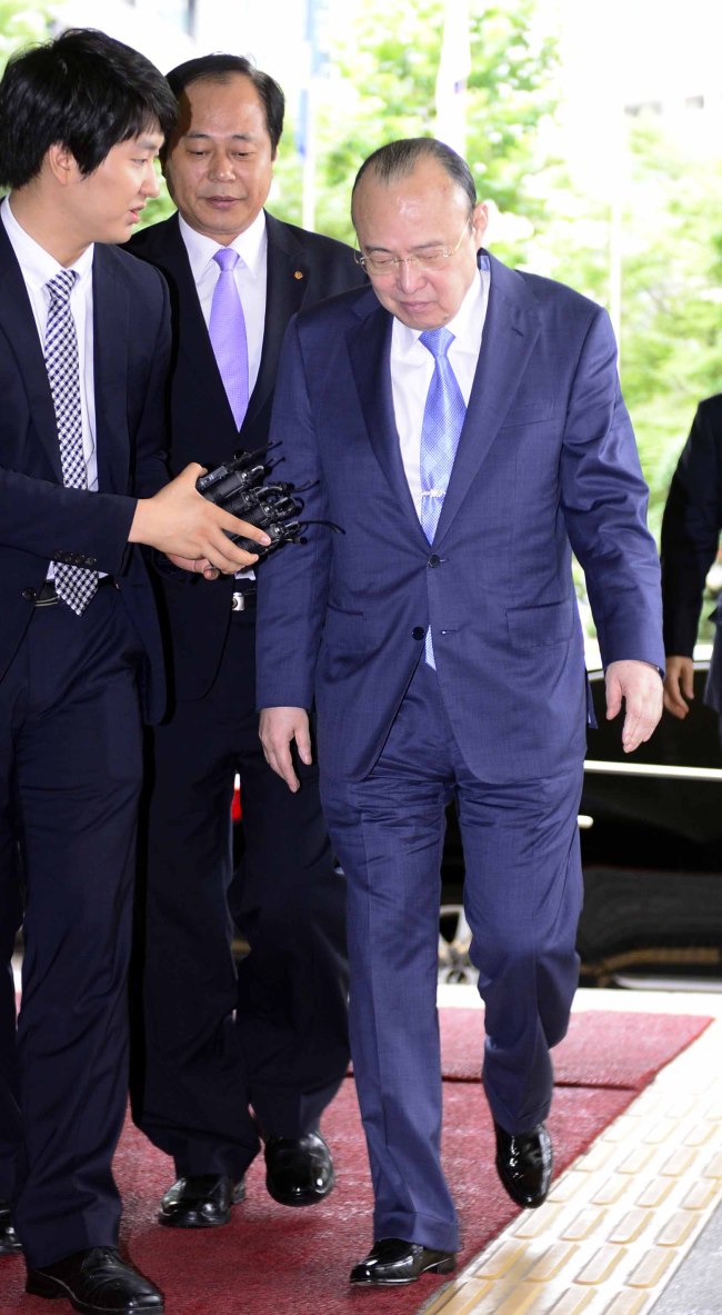 김승연, 한화그룹, 유엔한국협회 회장, 한화 이글스 구단주/김승연 한화 회장, 징역 9년ㆍ벌금 1500억원 구형