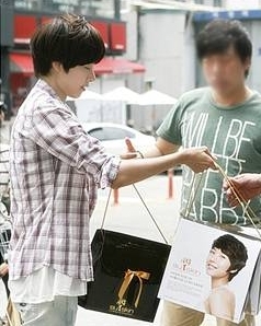 조윤희, 탤런트, 영화배우/조윤희 ‘넝쿨당’스태프에게 3천만원 화장품 선물