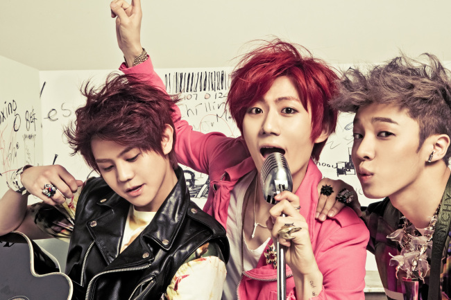 비스트(BEAST), 가수(윤두준, 양요섭, 장현승, 이기광, 용준형, 손동운)/‘컴백임박’ 비스트, 3인 재킷 사진 2차 공개 ‘이번엔 순수’