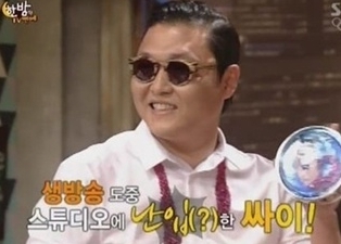 싸이 스튜디오난입 “화끈 무대 보여줄려고 ”