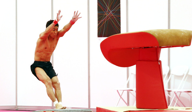 Korea’s Yang Hak-seon takes part in a practice session ahead of the London Olympics.  Yonhap News