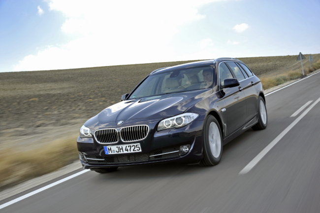(자동차특집-BMW) BMW, 여행을 부르는 5시리즈 투어링 출시