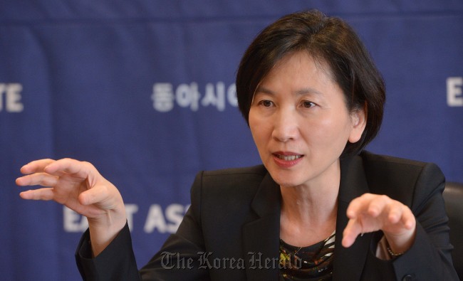 Lee Sook-jong