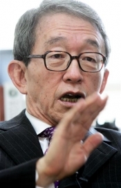 Kim Kyung-won
Scholar-diplomat Kim dies at 76