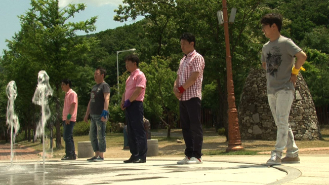 올 여름, TV는 사랑을 싣고…