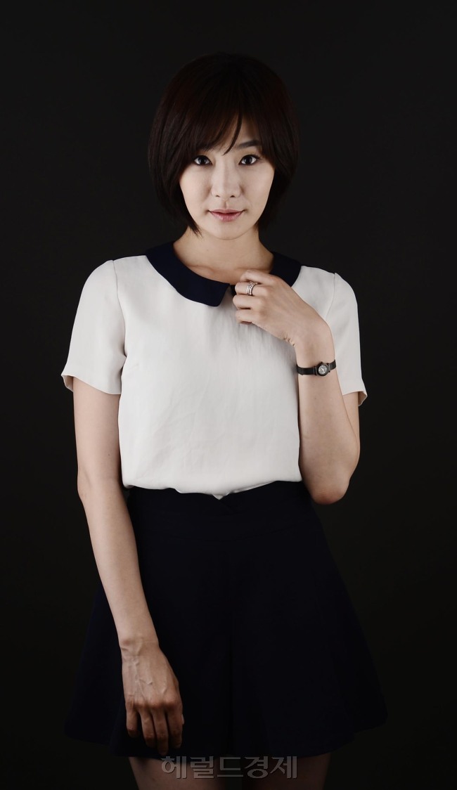 드라마 '추적자' 조형사역의 탤런트 박효주. 박해묵 기자/mook@heraldm.com
드라마 '추적자' 조형사역의 탤런트 박효주. 박해묵 기자/mook@heraldm.com