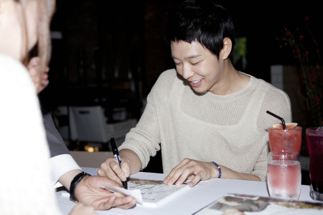 유천(박유천), 가수(JYJ), 탤런트/박유천 “오랜만에 팬들과의 만남, 긍정에너지 듬뿍”