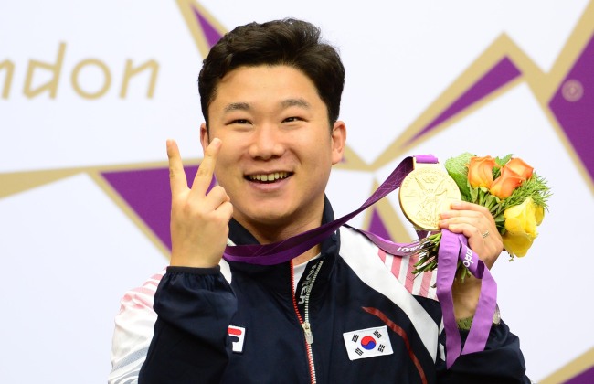 진종오, KT사격선수단/S. Korea grabs three medals on topsy-turvy day