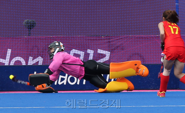 한국 여자 하키, 첫 판서 중국에 0-4 완패