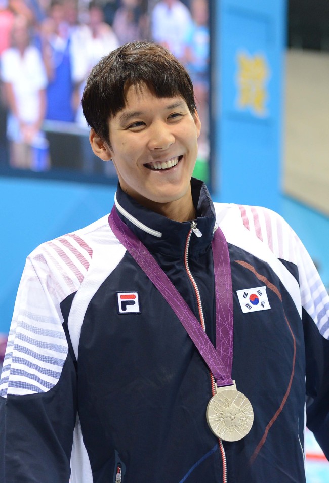 박태환 200m 은메달 “야닉, 왜 이렇게 빨라요?”