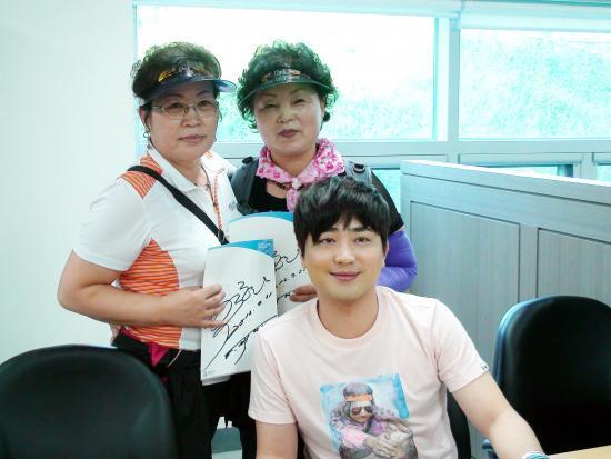 박현빈(박지웅), 가수/ <포토뉴스> ‘샤방샤방’ 빛나는 박현빈의 외모
