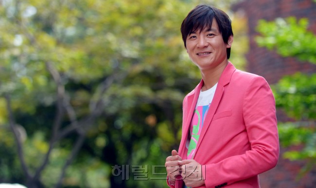 정성호<br />김명섭 기자 msiron@
정성호
김명섭 기자 msiron@