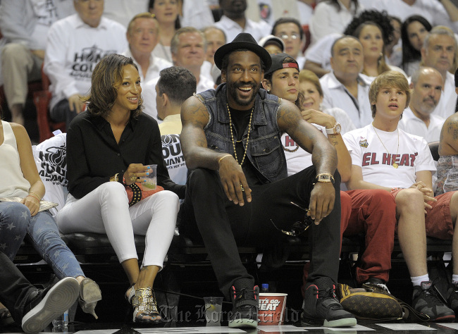 New York Knicks’ Amar’e Stoudemire watches the Miami Heat play the Boston Celtics during Game 5 of the NBA Eastern Conference Finals in June, at AmericanAirlines Arena in Miami, Florida.    Sun Sentinel/MCT
