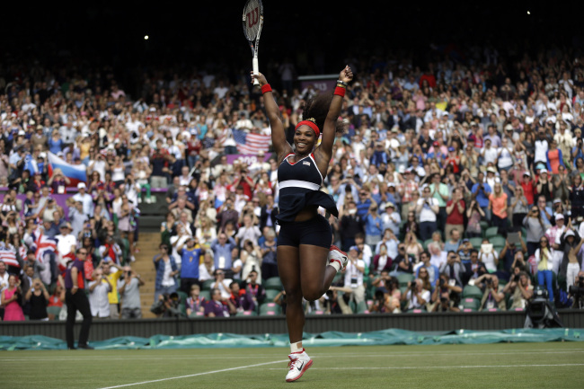 Serena takes gold after crushing Sharapova