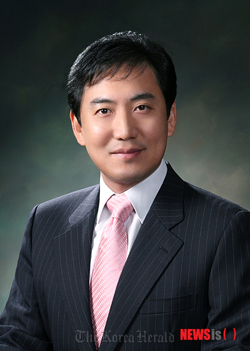 Choi Kyu-nam
Choi Kyu-nam