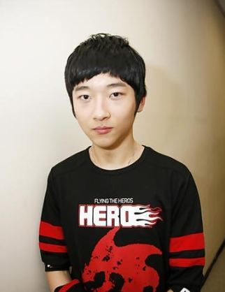 민찬기, 탤런트, 전 프로게이머/ 프로게이머 민찬기, 시트콤으로 연기자 데뷔